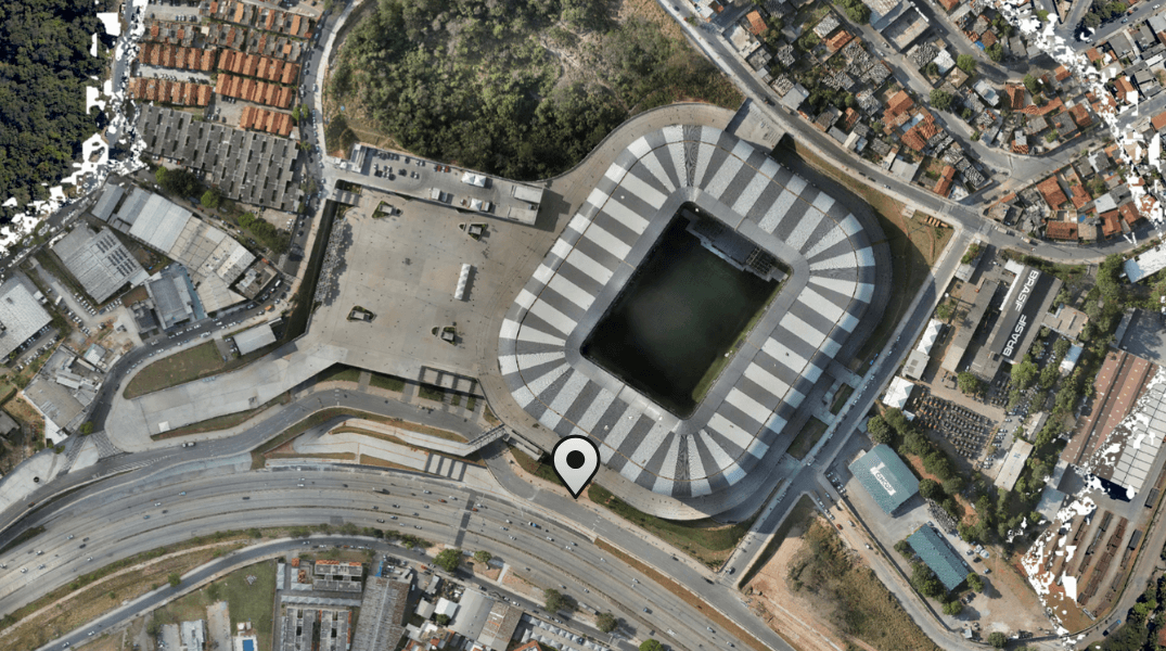 Entrada do transfer oficial na Arena MRV